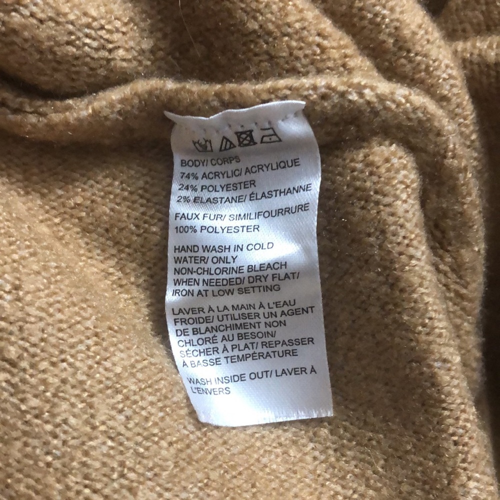 🌺🌺NWOT MOCKNECK FAUX FUR TRIM PONCHO SIZE L - Picture 6 of 6